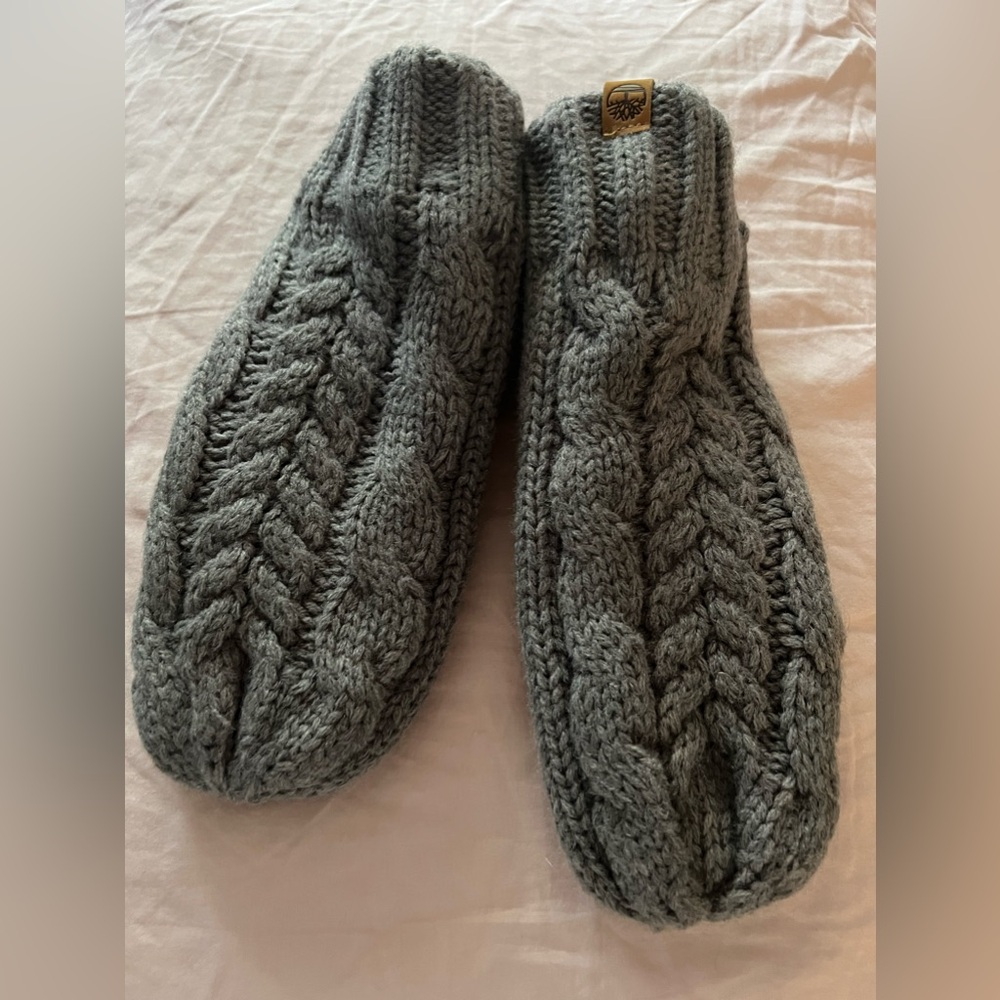 NWT timberland Sherpa lined mittens